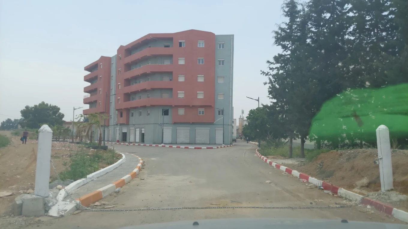 104 LOGEMENT LSP ROUIBA  